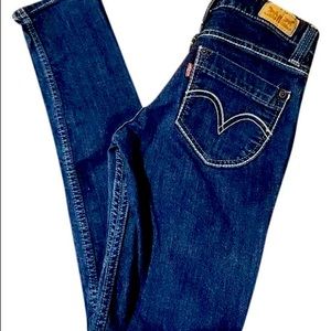 524 SUPER TOO LOW LEVI 👖!